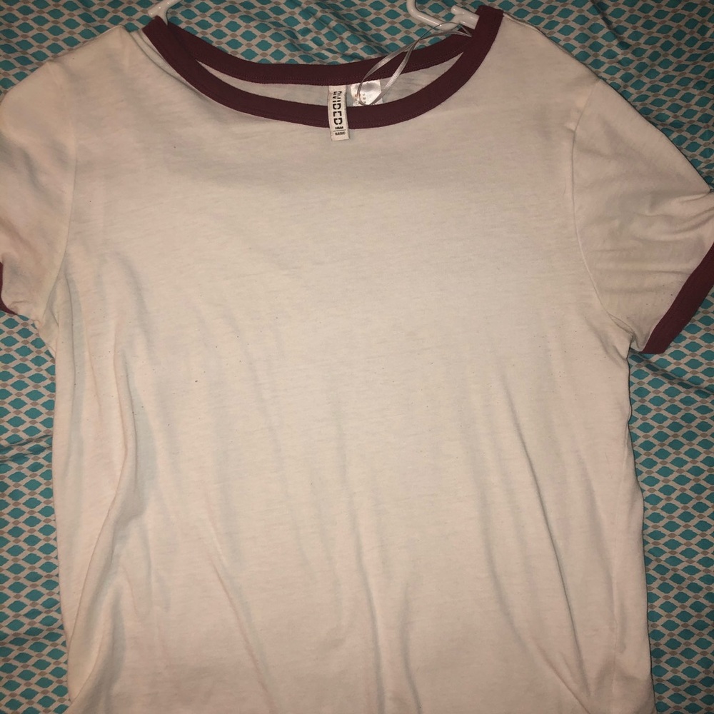 White shirt with burgundy collar